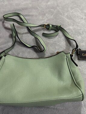 New Deluxity Los Angeles Peta Approved Purse